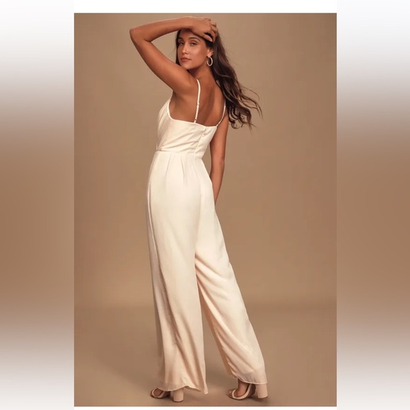 Lulu's Call For Me Gardenia Faux Wrap Jumpsuit Size Small - Picture 2 of 12